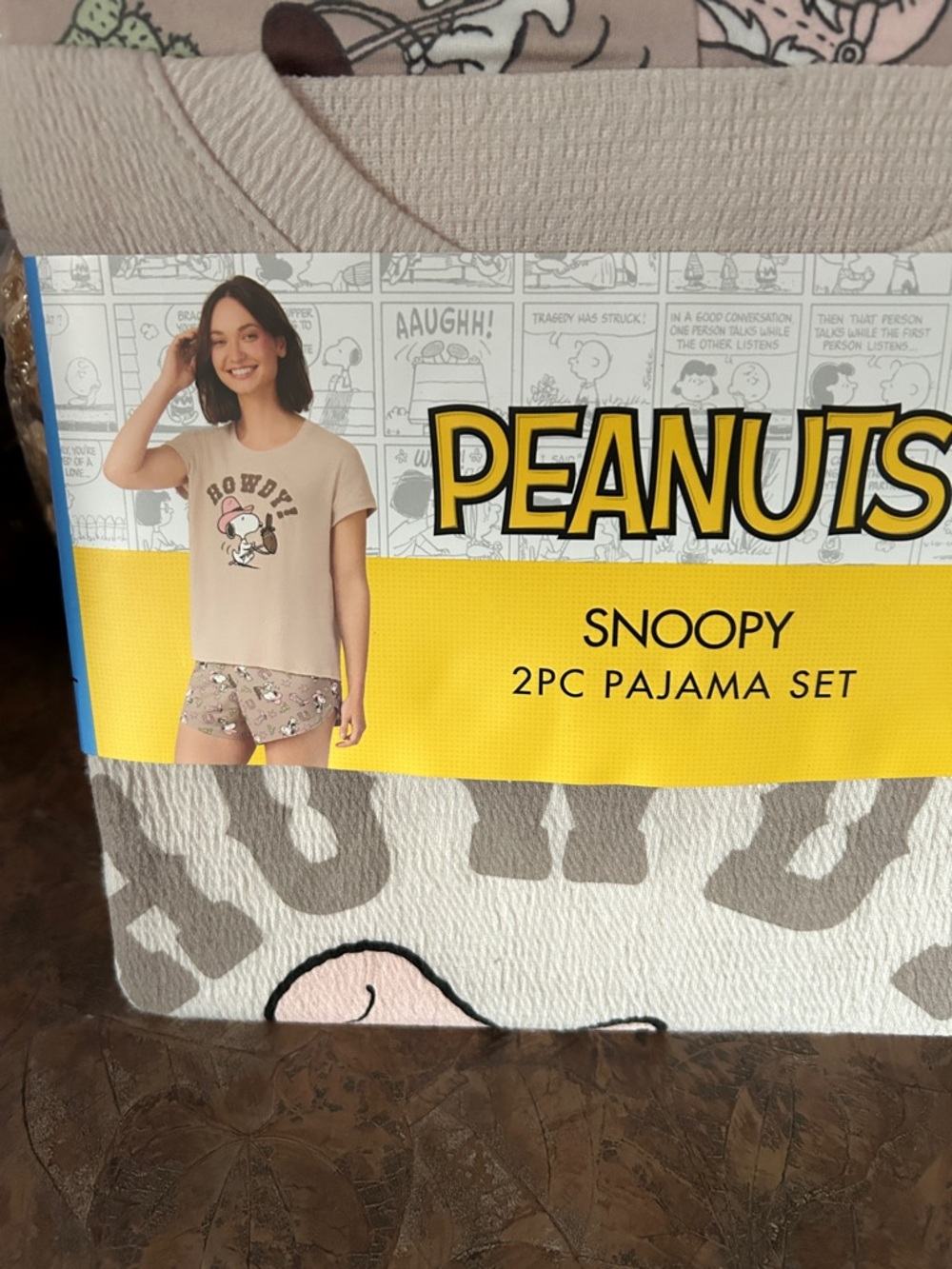 Peanuts Snoopy “HOWDY” Women’s Cowgirl Pajama Set - Picture 2 of 10